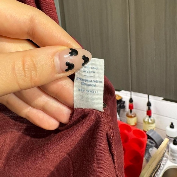 Marine Layer 50% Supima Cotton/50% Modal Scoop Neck Tee in Burgundy Color - Picture 4 of 6